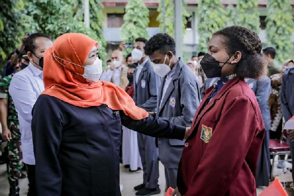 Guru Rasis di Jember Dipindahkan Jadi Staf