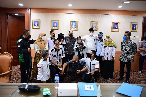 Mendikbudristek Terus Perjuangkan Kesejahteraan Guru Honorer