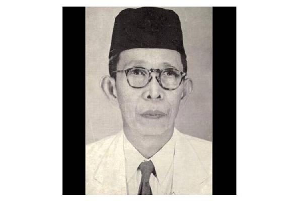 Mengenal Sosok Bapak Pendidikan Nasional