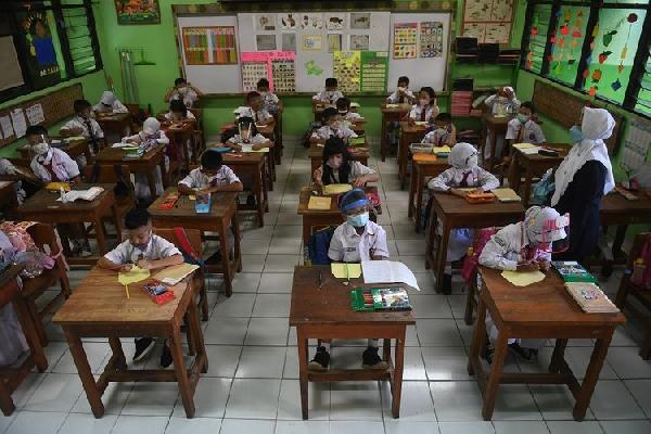 PTM di Kota Tangerang Masih Uji Coba