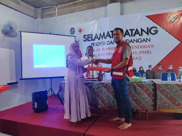 Pengurus PMI Bekali Siswa Sekolah AR-ROZZAQ